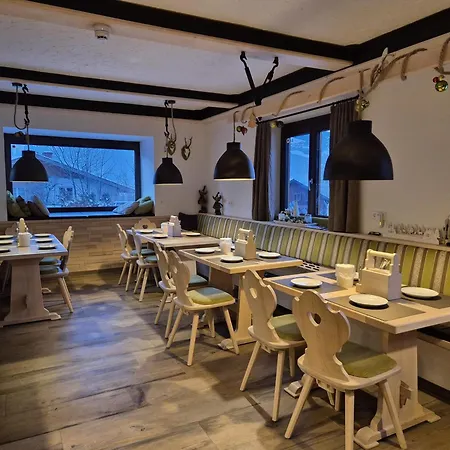 Gaestehaus Zum Steirischen Kuss *